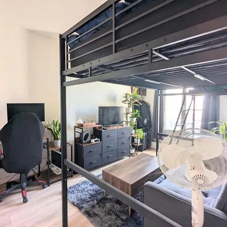 Beau Confortable Parigi